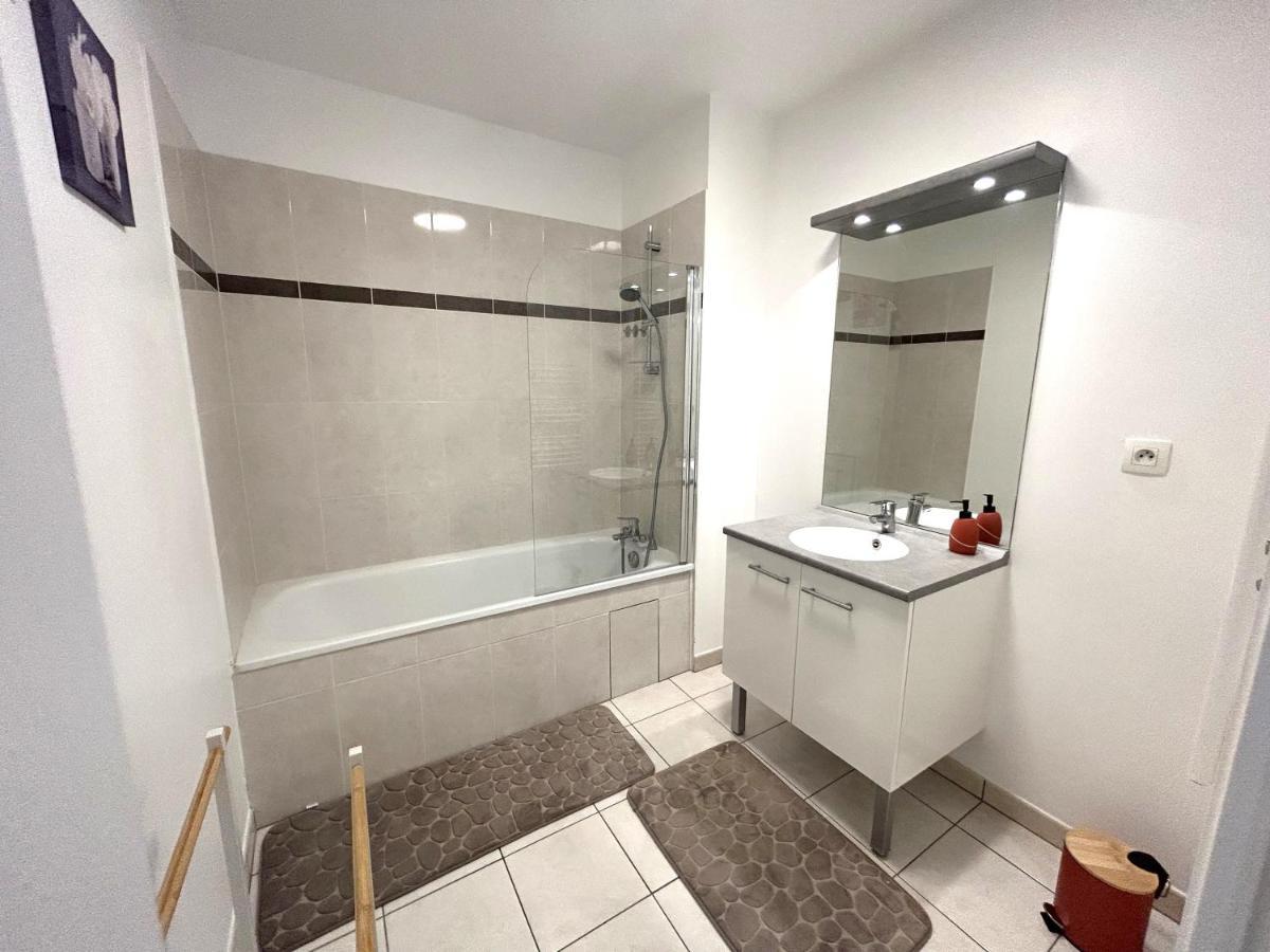 Eden By Dream Apartments Chessy  Ngoại thất bức ảnh